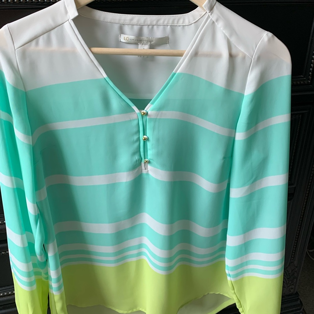 Women’s blouse- small